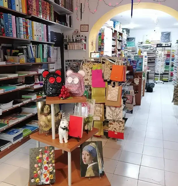 100% Papel - Papelaria, Artigos de Presente, artigo de escritório em Portalegre interior da loja